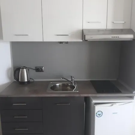 Aparthotel синята дъга